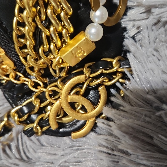 Black Quilted Crossbody with Gold Chains - Picture 7 of 7